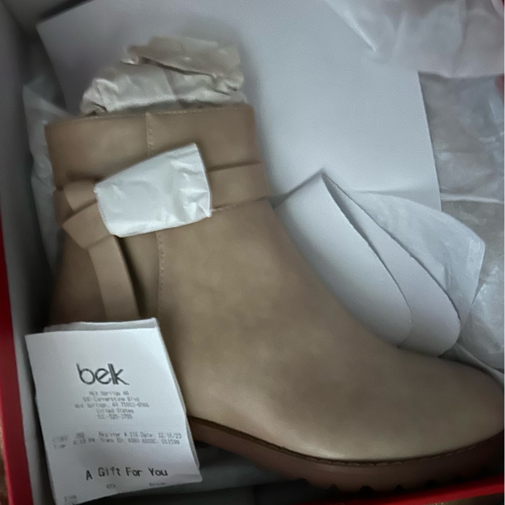 Super cute booties